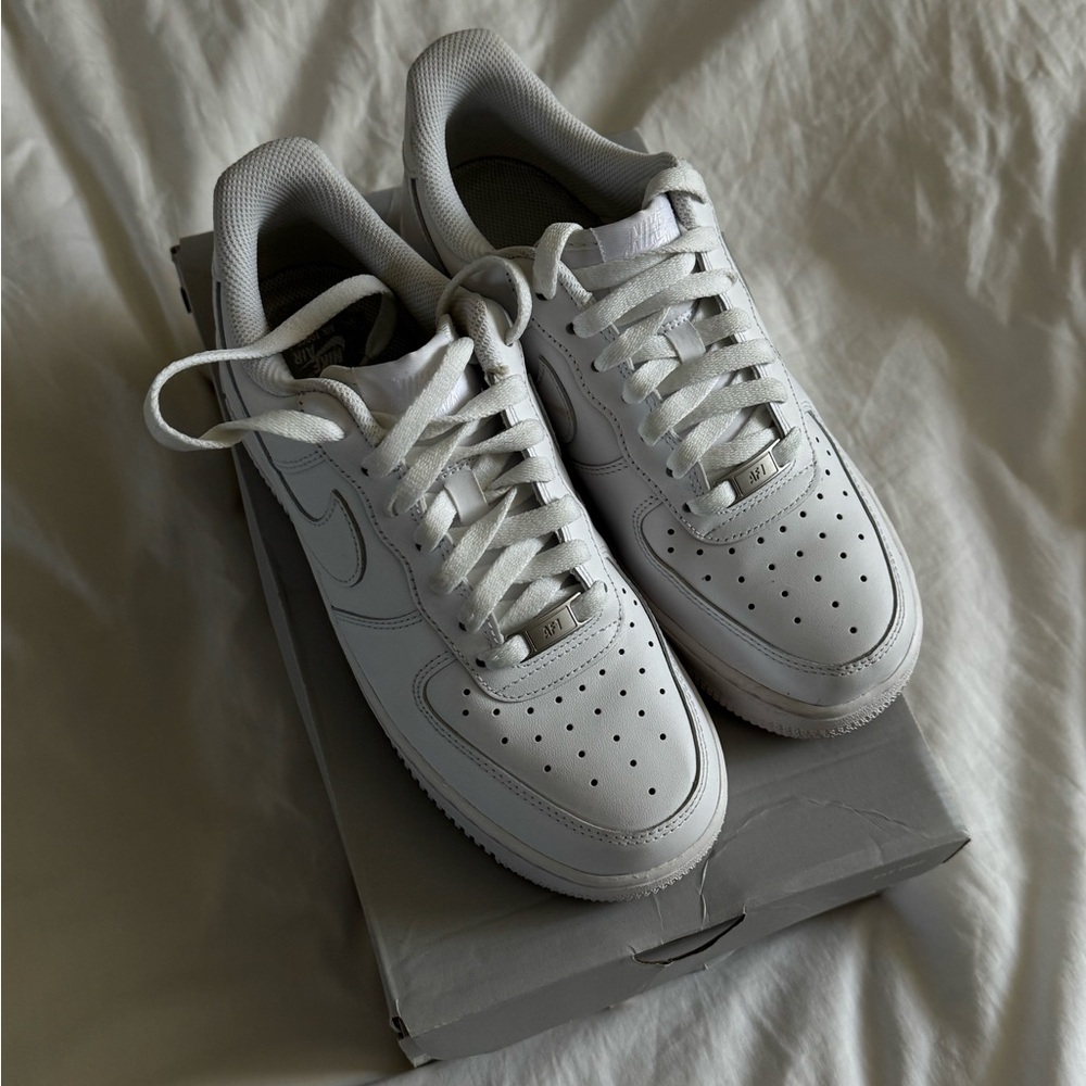 Nike Women’s Air Force 1 ‘07 8.5